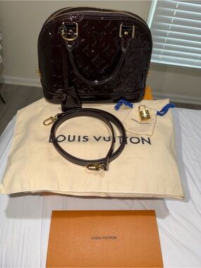 BRAND NEW Louis Vuitton Alma BB Satchel